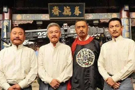 66岁赵本山身子垮了？球球爆赵本山得怪病频繁抽筋，将停工一个月却拒绝上医院