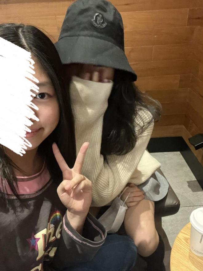 王诗龄变回黑长直 新造型清纯甜美少女感爆棚